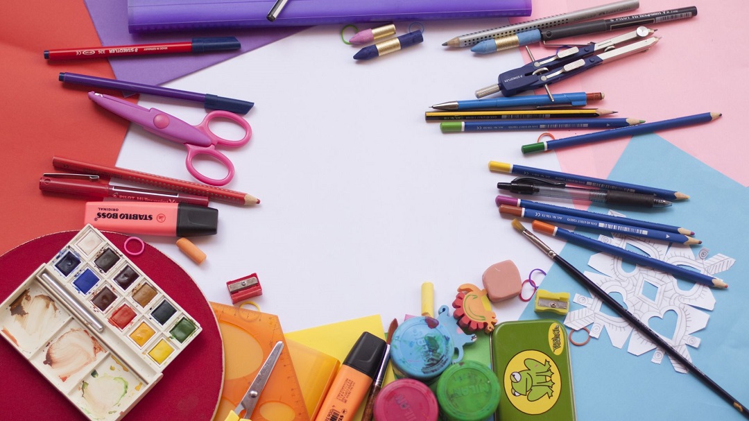 Material Escolar Coletivo: Proibição e Mudanças